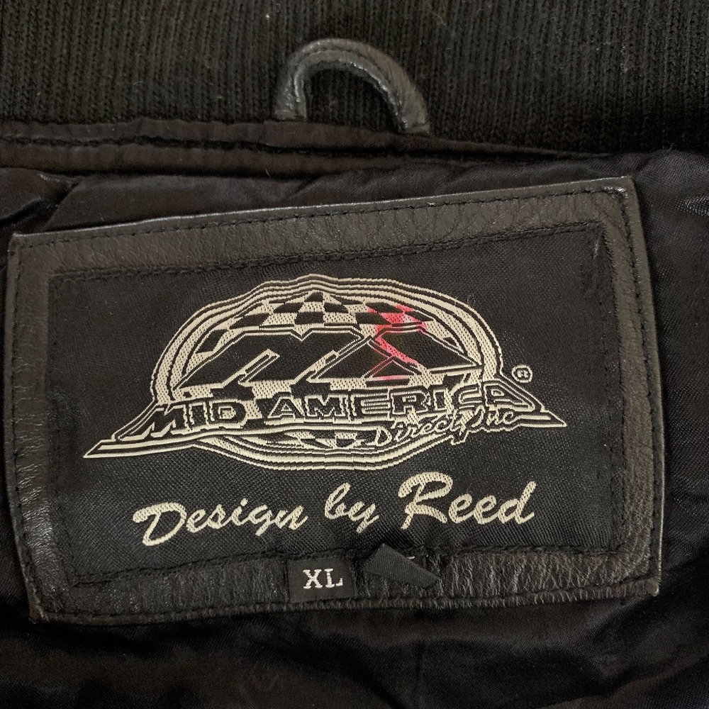 Design by Reed Corvette Logo Leather Bomber Jacket - Picture 5 of 8